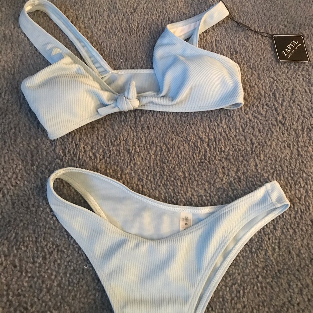 Bikini